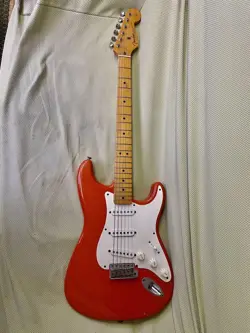 FENDER AMERICAN VINTAGE STRATOCASTER FIESTA RED SAFE PACKING!