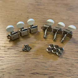 RARE FENDER AMERICAN VINTAGE 60'S LOGO WHITE BUTTON TUNERS JAZZMASTER SRAT TELE