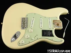 60S RI STRATOCASTER