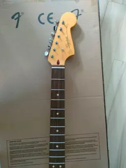 SQUIER BY FENDER J MASCIS JAZZMASTER NECK ELECTRIC GUITAR PARTS JAPAN USED F/S