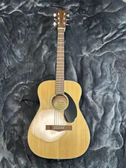 GUITAR NATURAL EXCELLENT