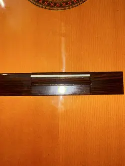 ACOUSTIC GUITAR MADE