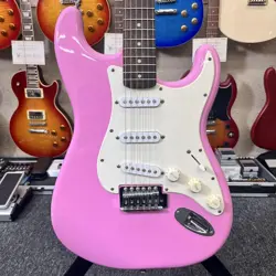 SQUIER BY FENDER STRATCASTER PINK SAFE PACKING!