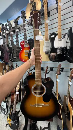 FENDER FA-135CE CUTAWAY CONCERT ACOUSTIC-ELECTRIC GUITAR - EXCELLENT CONDITION