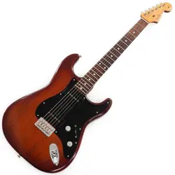 P-90 STRATOCASTER JOURNEYMAN