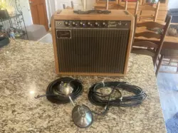 82 FENDER SUPER CHAMP CUSTOM DELUXE AMP