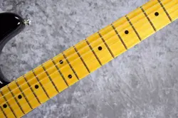 1957 STRATOCASTER 2COLOR