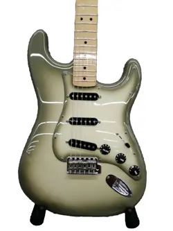 FSR STRATOCASTER ANTIGUA