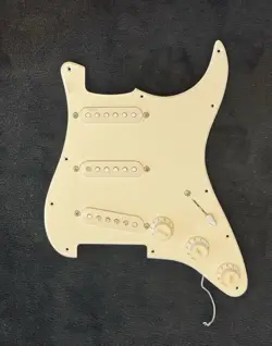 2002 SQUIER STRAT AFFINITY SSS LOADED PICKGUARD W/SCREWS PICKUPS ELECTRIC GUITAR