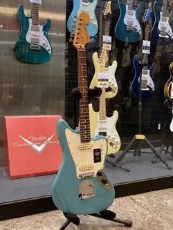 FENDER PLAYER II JAGUAR ROSEWOOD / AQUATONE BLUE #GGAAU