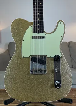 JOURNEYMAN TELECASTER GOLD