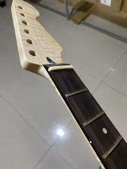 AAAA 22FRETS ROSEWOOD FLAME MAPLE ELECTRIC GUITAR NECK SUITABLE FOR FENDER STRAT