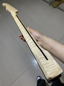 ROSEWOOD FLAME MAPLE