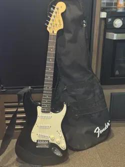 2013 FENDER SQUIRE