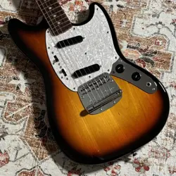ELECTRIC GUITAR FENDER JAPAN MG69 MUSTANG TYPE BASSWOOD BODY MAPLE NECK USED
