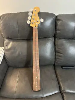 FENDER PLAYER PLUS JAZZ V NECK