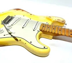 GUITAR RARE MODEL