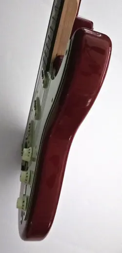 CHERRY SUNBURST ELECTRIC