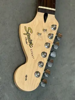 INDONESIA WITH TUNERS/NUT