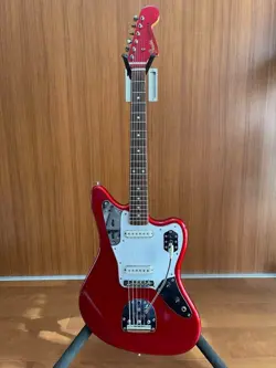FENDER FSR TRADITIONAL 60S JAGUAR MATCHING HEAD CANDY APPLE RED FROM JAPAN