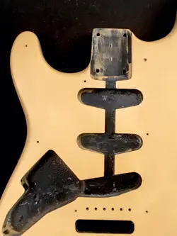 MIJ STRATOCASTER GUITAR