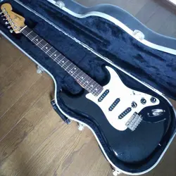 ANNIVERSARY STRATOCASTER #QO30EP