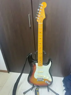 ULTRA STRATOCASTER #PF7AIS