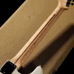 STRATOCASTER NOS WHITE