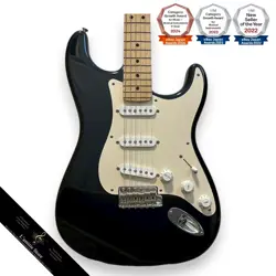 FENDER ERIC CLAPTON STRATOCASTER MERCEDES BLUE ELECTRIC GUITAR