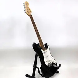 MODEL BLACK 6-STRING