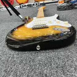 9933 FENDER