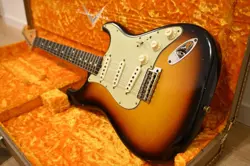FENDER CUSTOM SHOP 62/63 STRATOCASTER