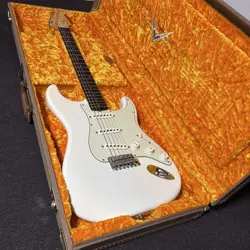FENDER CUSTOM SHOP 1959 STRATOCASTER NOS