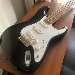 FENDER JAPAN STANDARD STRATOCASTER Q SERIAL ELECTRIC GUITAR EXCELLENT