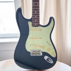 SPECIAL PICKUPS BLACK