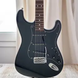 BLACK 1997-2000 WITH