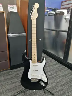 FENDER JAPAN ST-STD ELECTRIC GUITAR SAFE DELIVERY