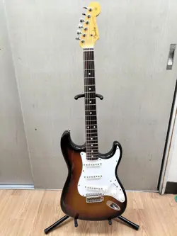FENDER JAPAN STD-62 ELECTRIC GUITAR SAFE DELIVERY