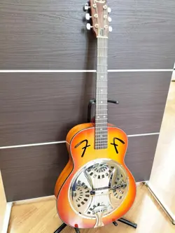 FENDER FR-50 RESONATOR GUITAR SAFE DELIVERY