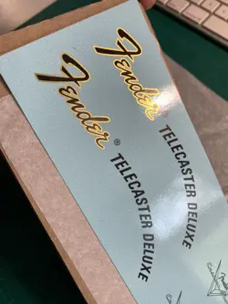 PER LISTING METALLIC