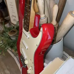 2000S FENDER STARCASTER PARTSCASTER STRAT ELECTRIC GUITAR