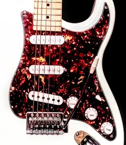 STRATOCASTER TORTOISE