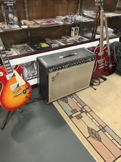 VINTAGE 1966 FENDER BLACKFACE PRO REVERB AMP -