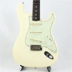 ELECTRIC GUITAR FENDER MEX SQUIER SERIES STRATOCASTER WHITE MN416411 USED