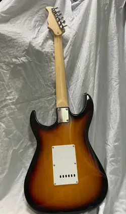 STRAT STYLE ELECTRIC