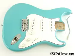 FINISH TROPICAL TURQUOISE!