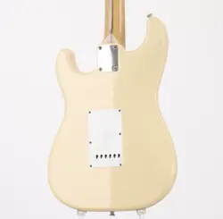 MALMSTEEN STRATOCASTER YELLOW