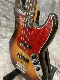 BASS 1990S BASS