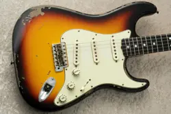 STRATOCASTER -BLEACHED