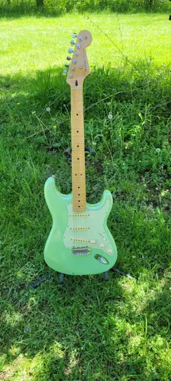 FOAM GREEN. EXCELLENT